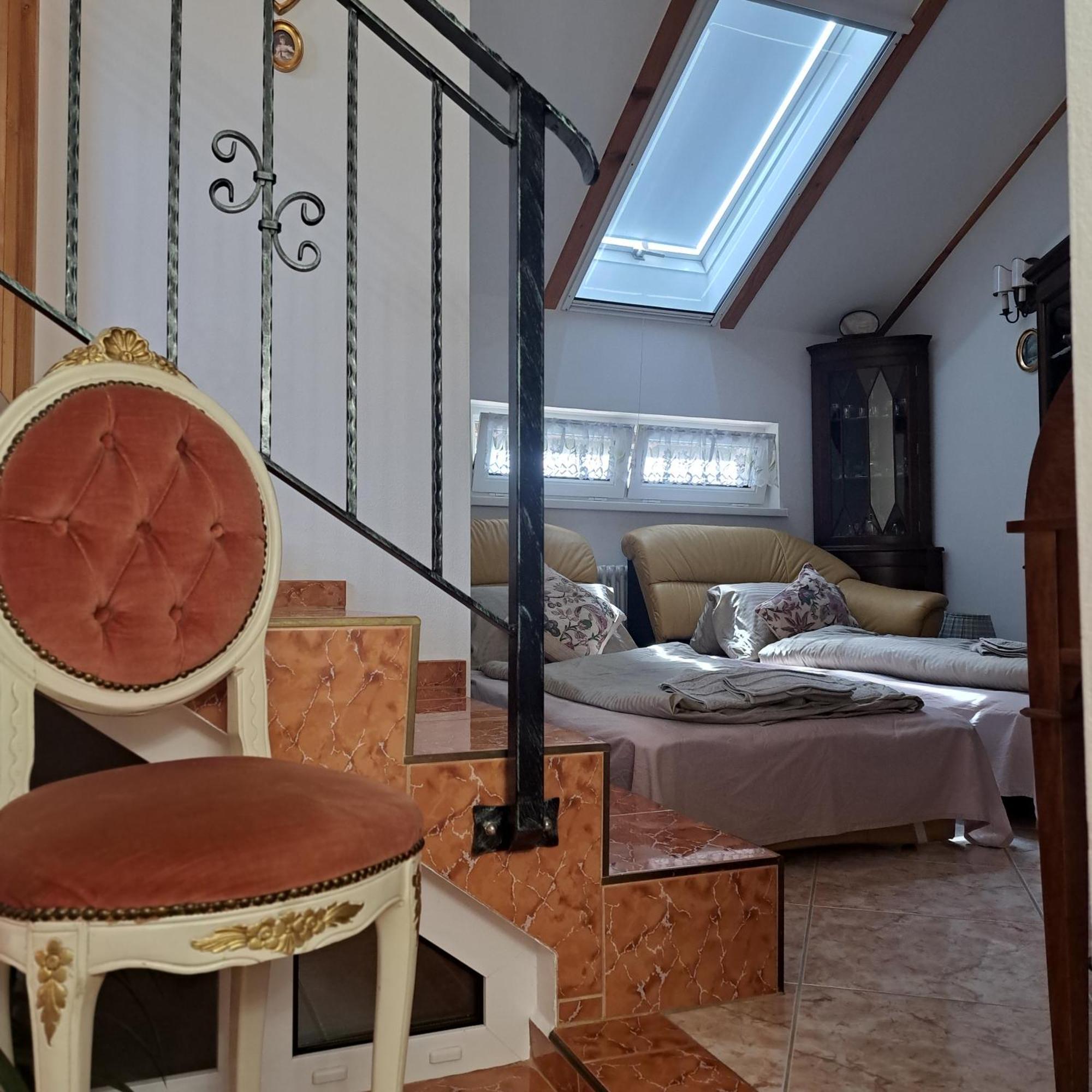 Tavirozsa Apartment Balatonfůzfő Екстериор снимка