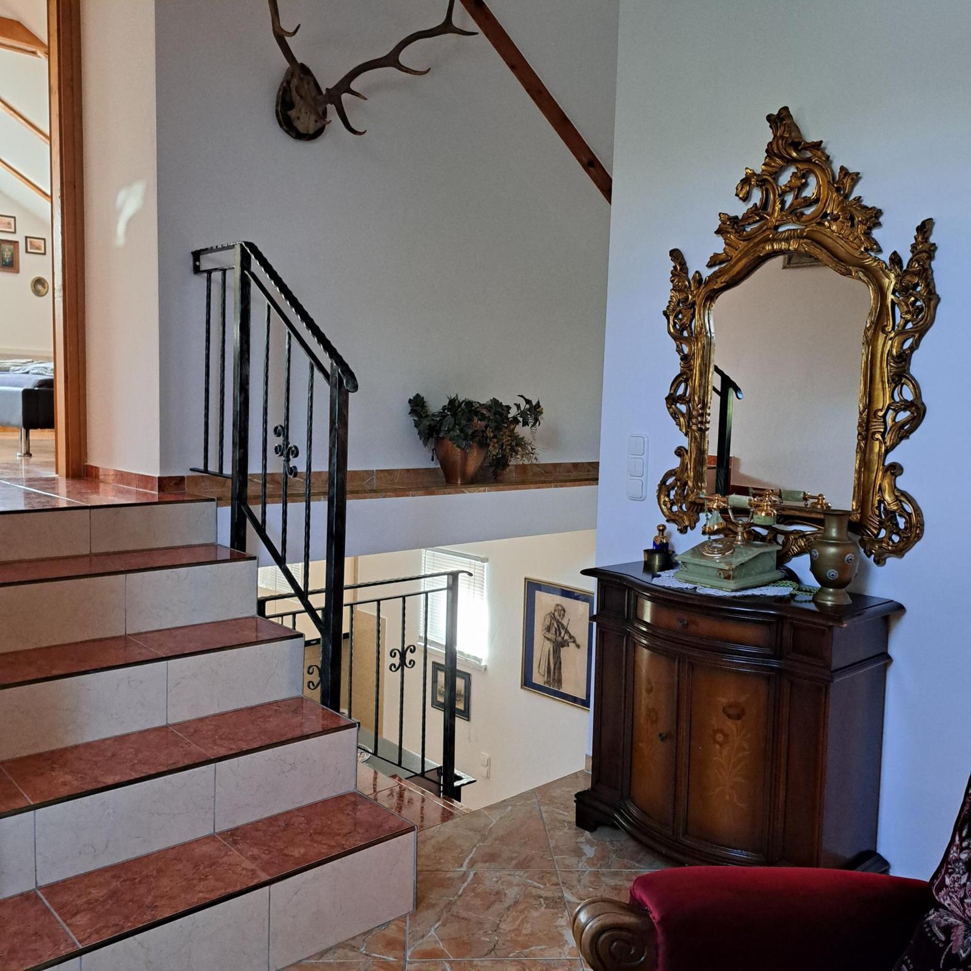 Tavirozsa Apartment Balatonfůzfő Екстериор снимка